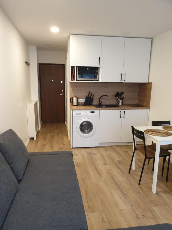 Studio Rent In ซาราเซ ภายนอก รูปภาพ