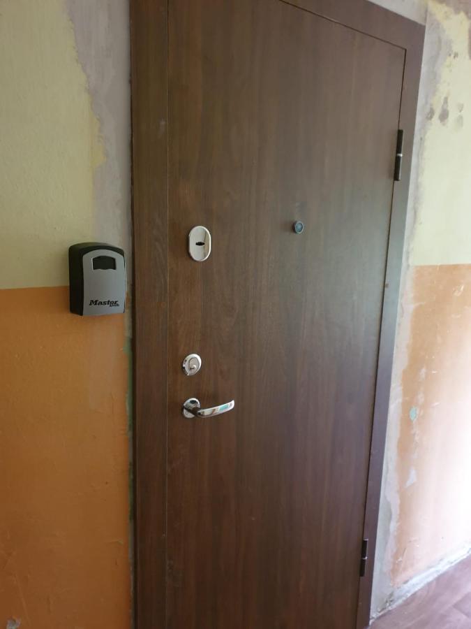 Studio Rent In ซาราเซ ภายนอก รูปภาพ